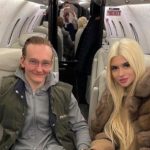 Privatnim avionom idu na ručak, i pas nosi firmirano: Kćerka Željka Mitrovića i njen dečko milijarder baš uživaju! Privatnim avionom idu na ručak, i pas nosi firmirano: Kćerka Željka Mitrovića i njen dečko milijarder baš uživaju!