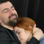 “Naš prvi ples nije dočekao septembar” Oglasila se vjerenica Mirka Rašića nakon njegove smrti, potresnu poruku podijelila na društvenim mrežama (VIDEO) “Naš prvi ples nije dočekao septembar” Oglasila se vjerenica Mirka Rašića nakon njegove smrti, potresnu poruku podijelila na društvenim mrežama (VIDEO)